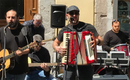  Vico Masuccio: “folkster” salernitani al loro esordio discografico  