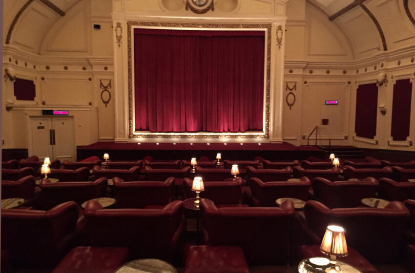  Notting hill, l’Electric Cinema ed è subito Holliwood