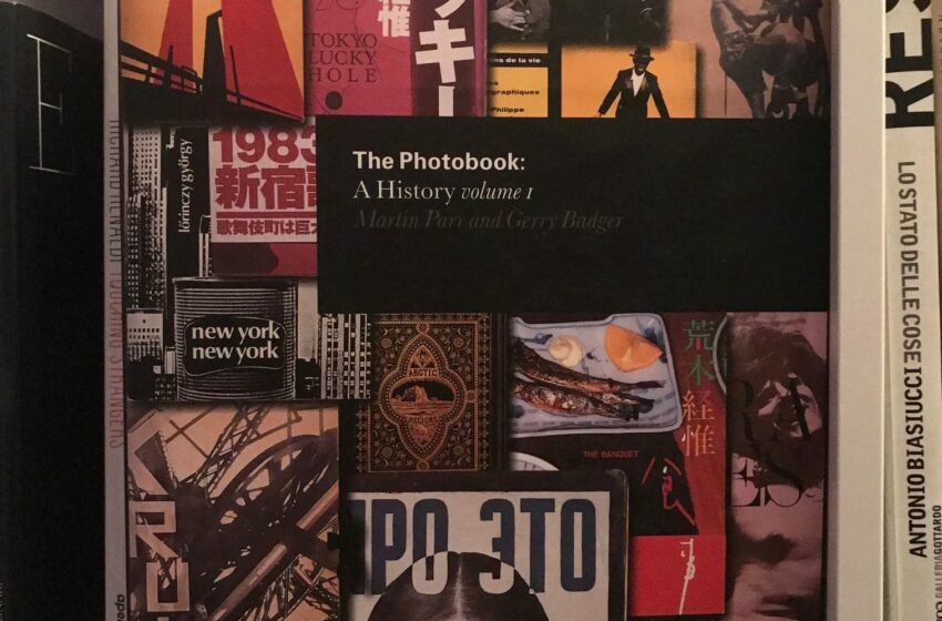  “The PhotoBook, A history, Volume 1, 2, 3” di Martin Parr