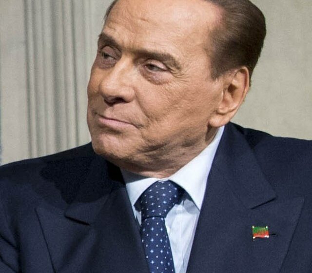  “Putin è stato costretto”: Berlusconi difende lo zar russo e inguaia la Meloni