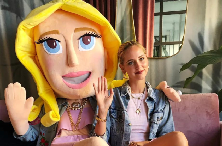  La Beneficenza Chic di Chiara Ferragni: Tra Bambole e Pandori, la Verità si Fa Caritatevole