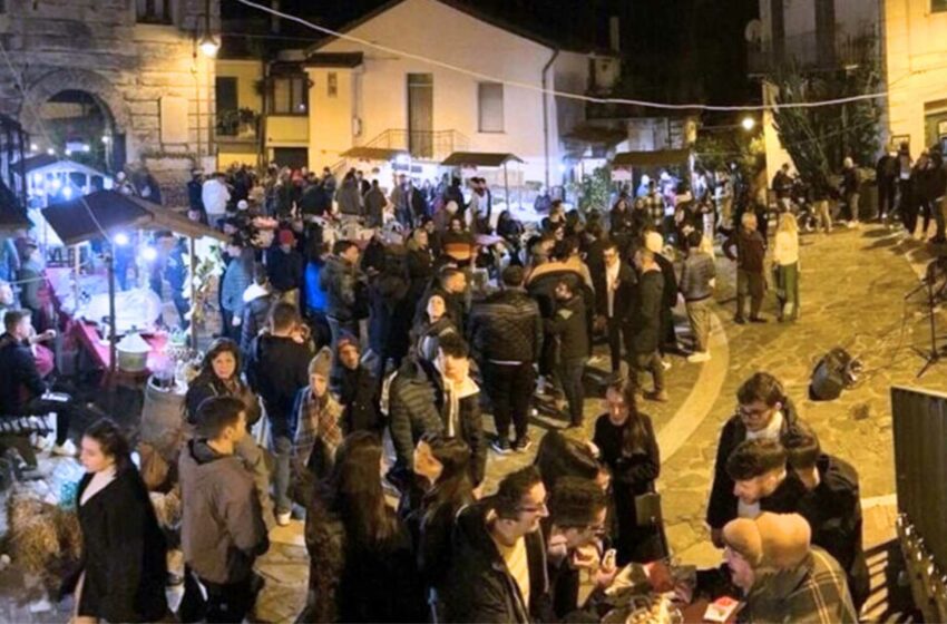  Montecorice e Casal Velino: Festa del Vino e Brumalia, tra Degustazioni e Tradizioni.