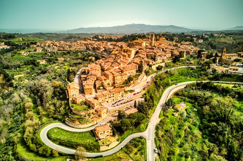  Città della Pieve, un borgo di confine tra Umbria e Toscana: dalle origini al medioevo.